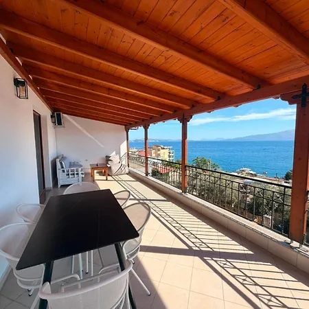 Prázdninový dům Portside Living Sarandë